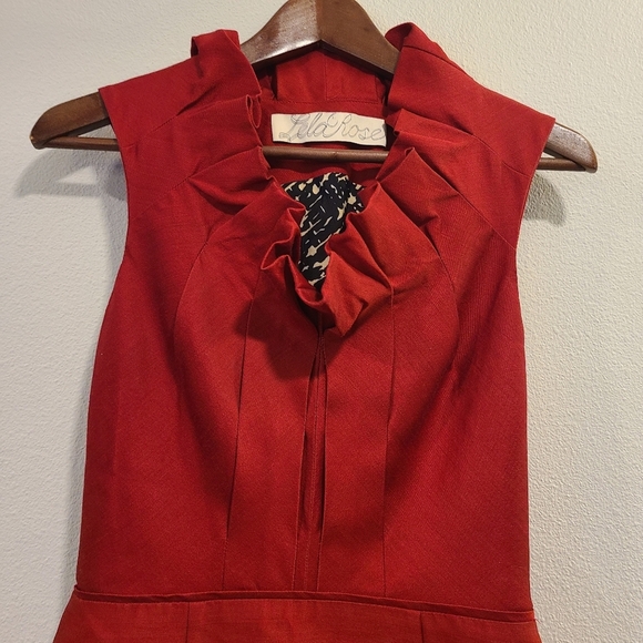Lela Rose Red Ruffle Neck Silk & Wool Sheath Dress - Picture 3 of 8